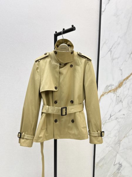 Burberry 25Ss—A new classic mid-length trench coat for fall and winter.