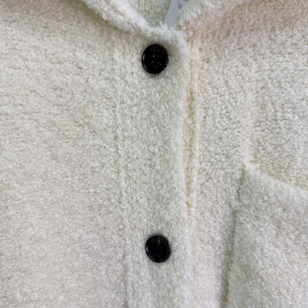 Dior Autumn/Winter 2025 Cardigan! - Image 7